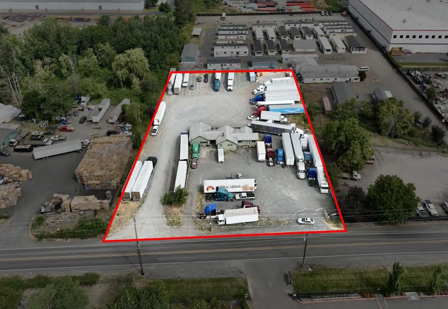 22713 NE Sandy Blvd, Troutdale, OR à vendre Aérien– Image 1 sur 5