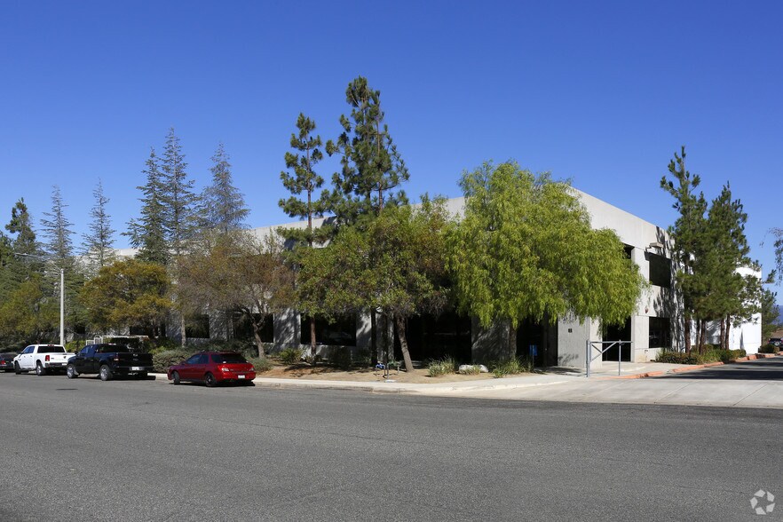 42555 Rio Nedo, Temecula, CA à vendre - Photo de l’immeuble – Image 3 sur 4