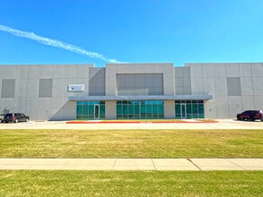 2040 Century Center Blvd, Irving, TX à vendre Photo de l’immeuble– Image 1 sur 28