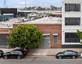 1022 S Santa Fe Ave, Los Angeles, CA à louer Photo intérieure– Image 1 sur 7