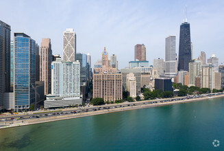 680 N Lake Shore Dr, Chicago, IL - VUE AÉRIENNE  vue de carte - Image1