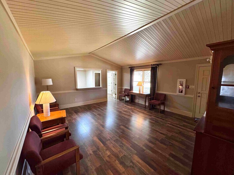 5297 Cleveland Hwy, Clermont, GA à louer - Photo de l’immeuble – Image 3 sur 10