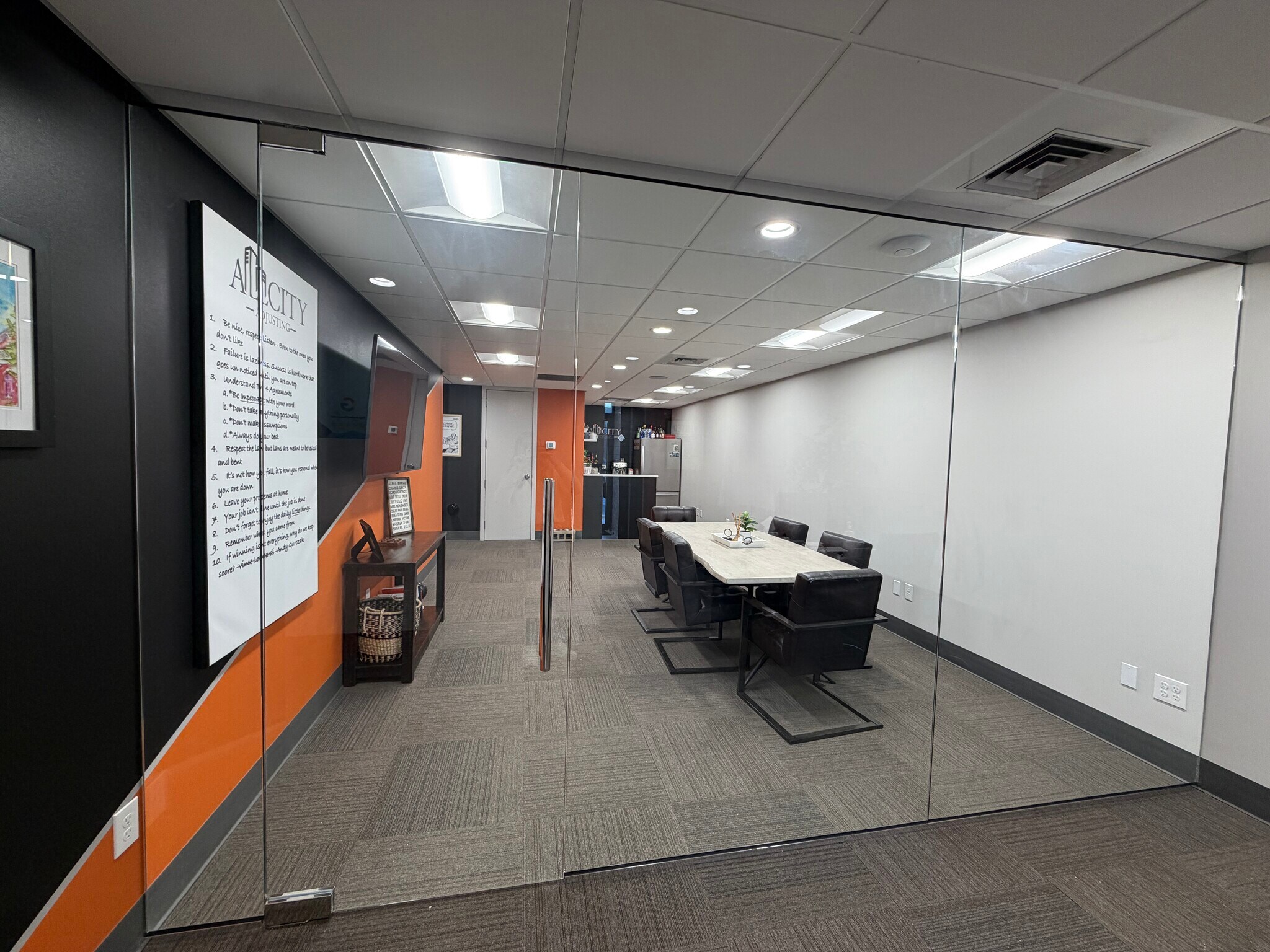 99 E 86th Ave, Merrillville, IN à louer Photo principale– Image 1 sur 19