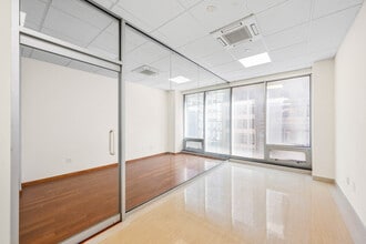 304 Fifth Ave, New York, NY à louer Photo intérieure– Image 2 sur 3