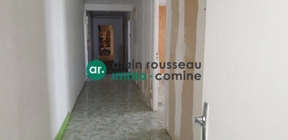 Bureau dans SAINT-JEAN-DE-LINIÈRES à louer - Photo intérieure – Image 3 sur 4