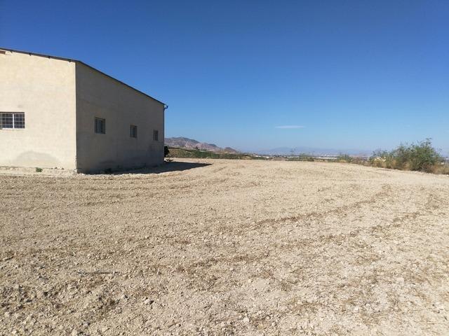 Terrain dans Orihuela à vendre - Photo de l’immeuble – Image 2 sur 7