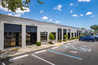 Plus de détails pour 9225 Ulmerton Rd, Largo, FL - Local d’activités à vendre