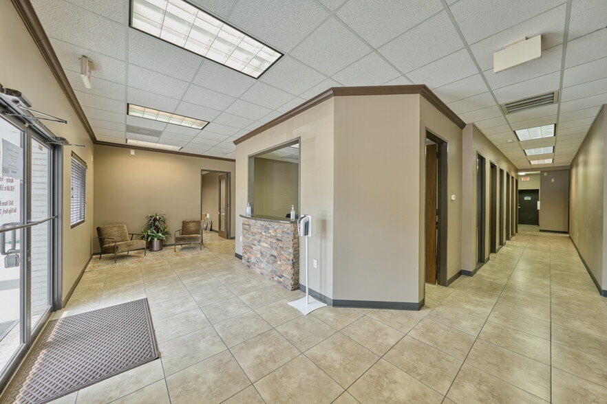 26451 Hanna Rd, The Woodlands, TX à vendre - Photo intérieure – Image 3 sur 25