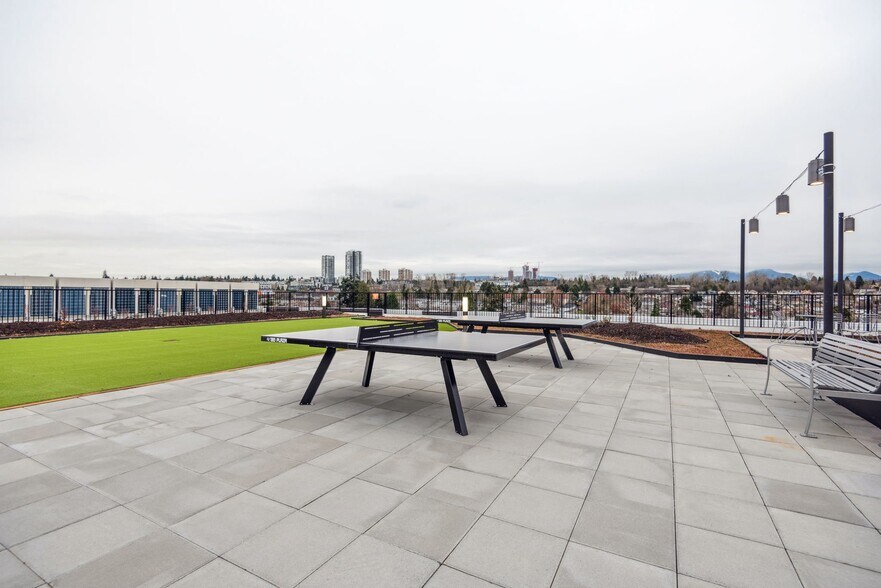 8188 Manitoba St, Vancouver, BC à vendre - Photo de l’immeuble – Image 2 sur 16