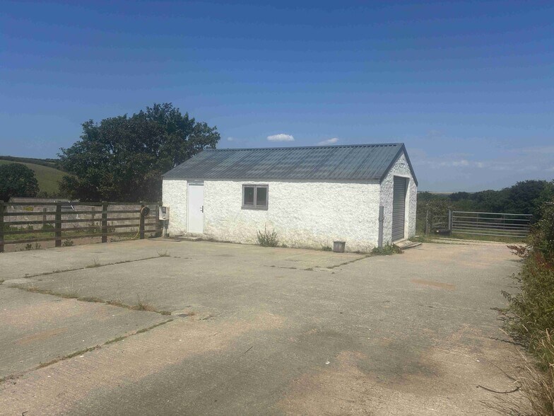 B3288, Truro à louer - Photo de l’immeuble – Image 2 sur 4