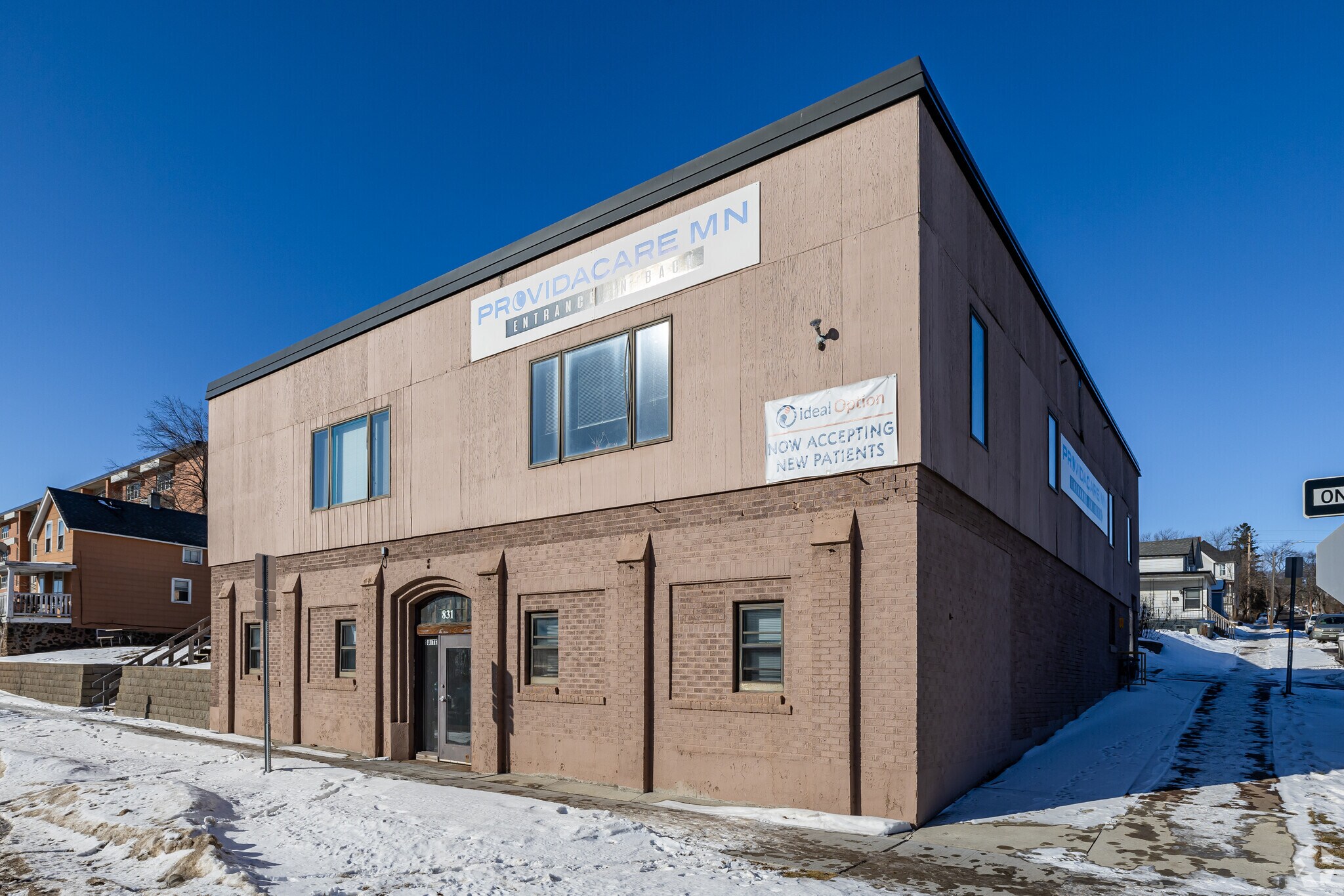829 E 2nd St, Duluth, MN à louer Photo principale– Image 1 sur 18