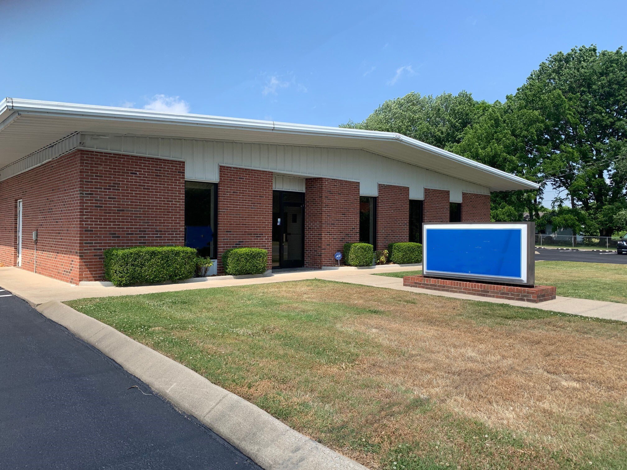 3016 Highway 41 S, Springfield, TN à vendre Photo de l’immeuble– Image 1 sur 5