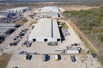 18740 Goll St, San Antonio, TX à louer Photo intérieure– Image 2 sur 17