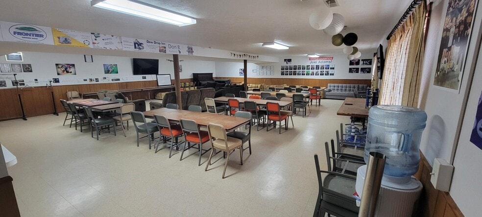 27046 Highway 6, Mcclelland, IA à louer - Photo de l’immeuble – Image 3 sur 6