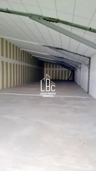 Local commercial dans Saint-Herblain à louer - Photo intérieure – Image 2 sur 4