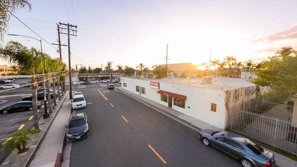 4357-4359 Florence Ave, Bell, CA à louer - Photo de l’immeuble – Image 3 sur 25