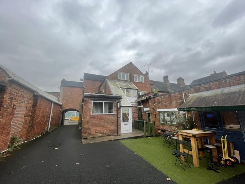 14a High St, Eccleshall à louer - Photo de l’immeuble – Image 2 sur 20