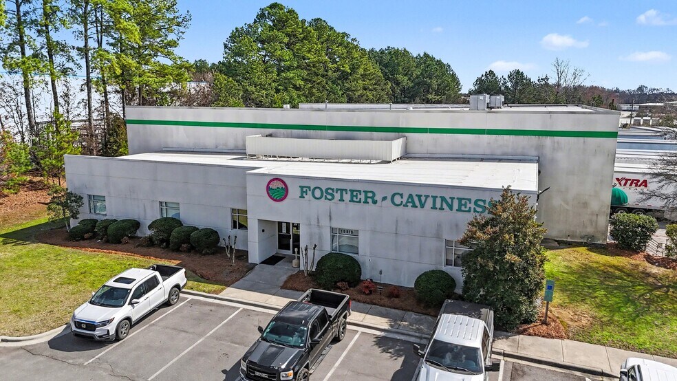 10810 Withers Cove Park Dr, Charlotte, NC à louer - Photo de l’immeuble – Image 2 sur 54