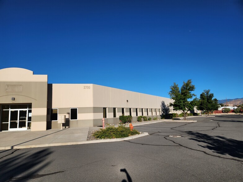 2730 N Deer Run Rd, Carson City, NV à louer - Photo de l’immeuble – Image 3 sur 6