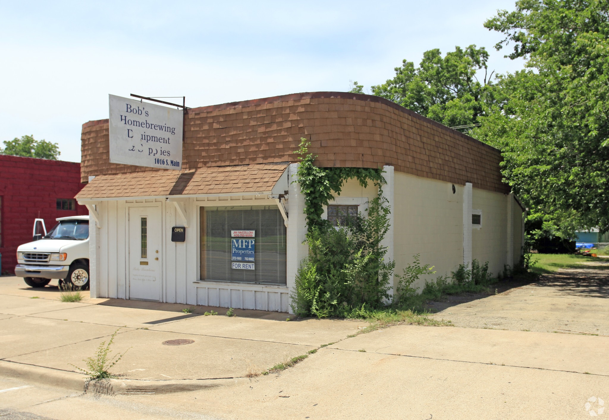 1016 S Main St, Stillwater, OK à louer Photo principale– Image 1 sur 3