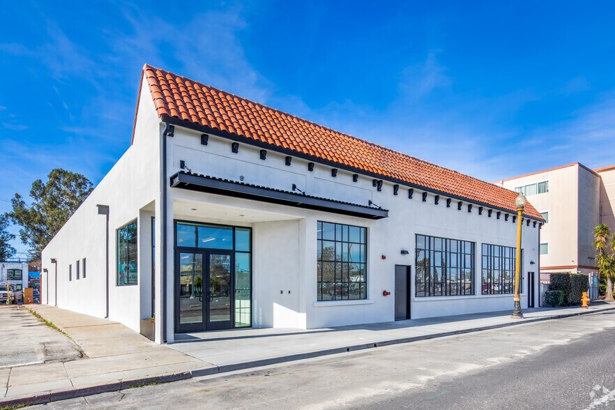 55 Perry St, Redwood City, CA à louer - Photo de l’immeuble – Image 1 sur 14
