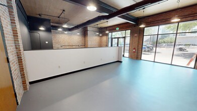 2324 S Lamar Blvd, Austin, TX à louer Photo intérieure– Image 1 sur 10