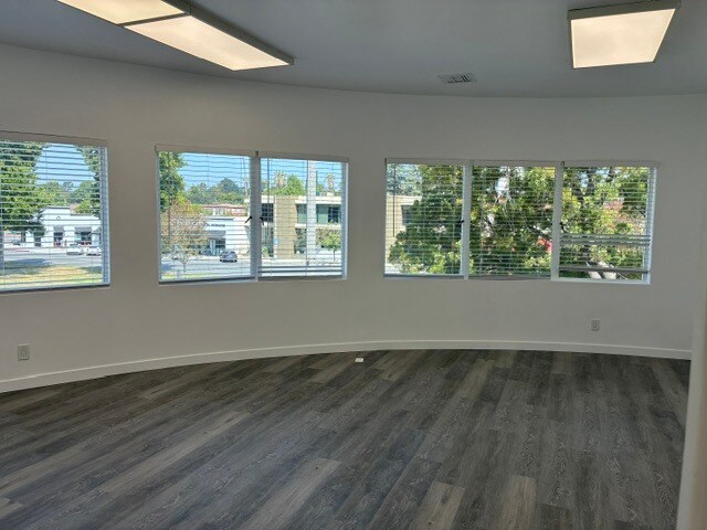 2300-2316 Huntington Dr, San Marino, CA à louer Photo intérieure– Image 1 sur 1