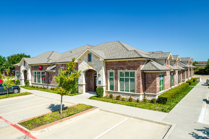 8668 John Hickman Pky, Frisco, TX à louer - Photo principale – Image 1 sur 48