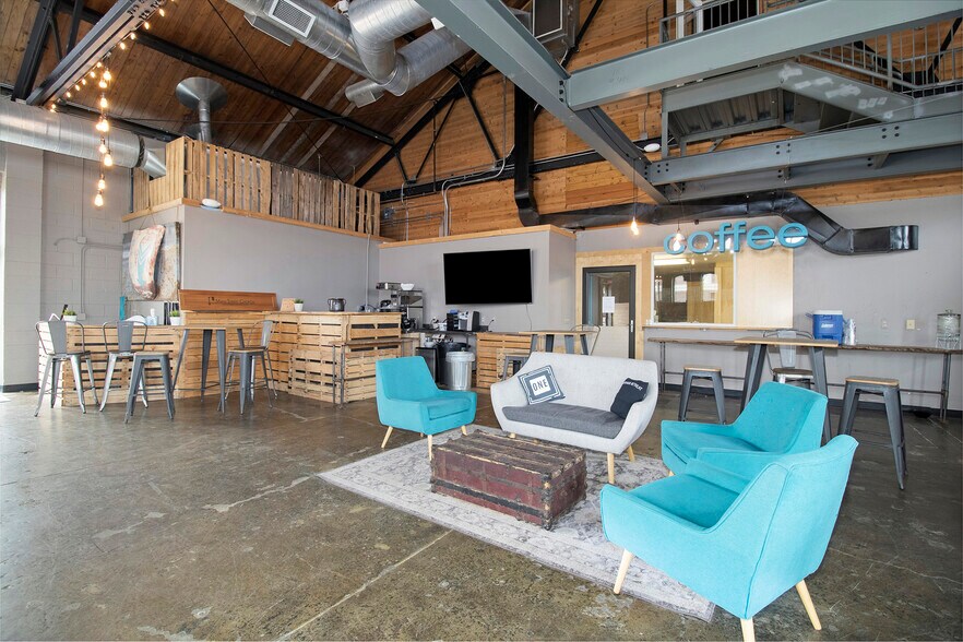 311 N Main St, Chelsea, MI à louer - Photo intérieure – Image 3 sur 5