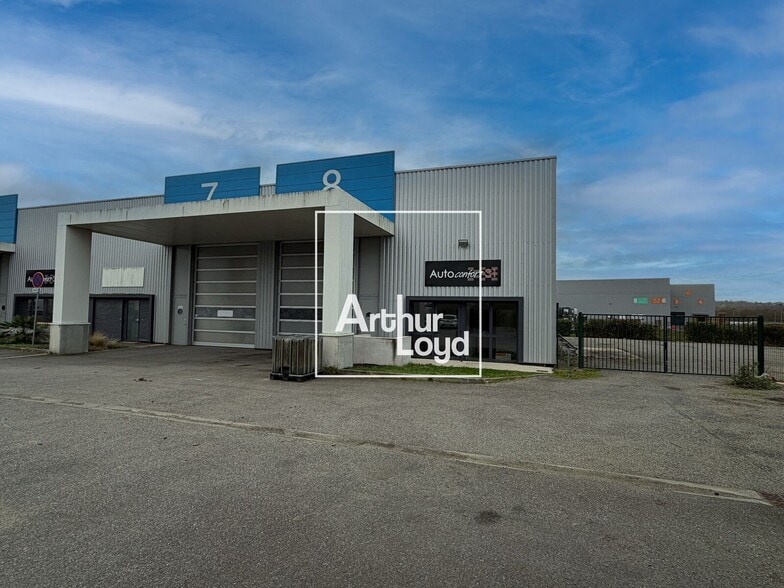 737 Rue De L'Hers, Escalquens à louer - Photo de l’immeuble – Image 2 sur 9