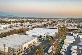 888 W Crowther Ave, Placentia, CA - Vue aérienne vue de carte