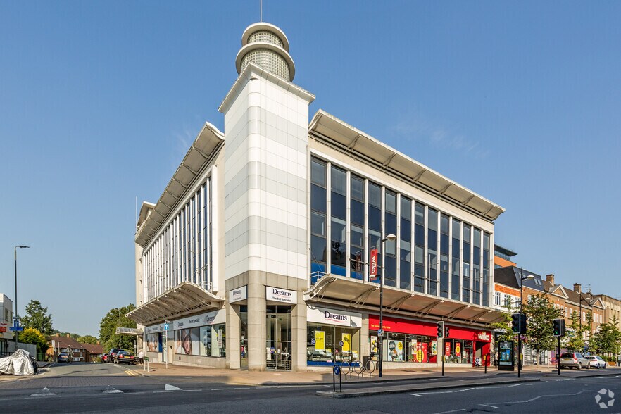 8 Ravensbourne Rd, Bromley à louer - Photo principale – Image 1 sur 12