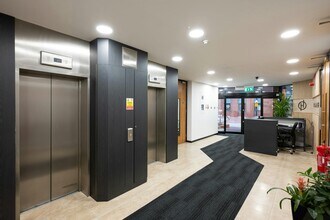 Oxford Row, Leeds à louer Photo intérieure– Image 2 sur 7