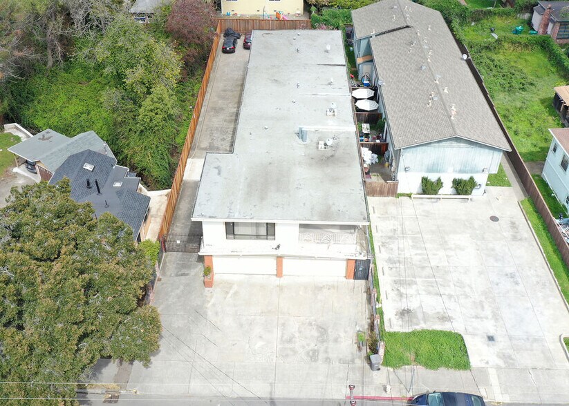 3300 Brookdale Ave, Oakland, CA à vendre - Photo de l’immeuble – Image 3 sur 27