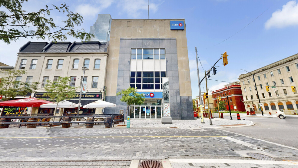 270 Dundas St, London, ON à vendre - Photo de l’immeuble – Image 2 sur 7
