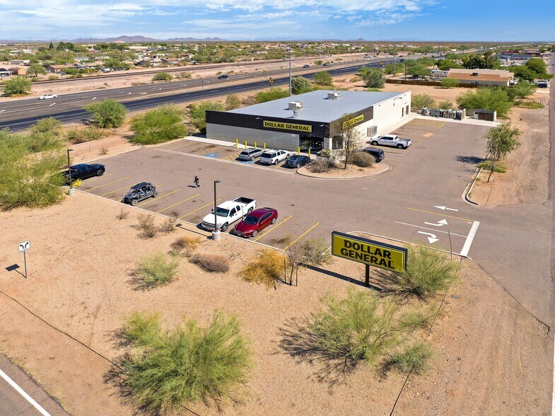 21818 W Harding St, Wittmann, AZ à vendre - Photo de l’immeuble – Image 3 sur 6