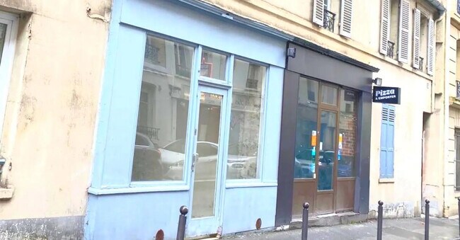 Plus de détails pour Local commercial à louer