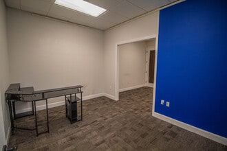 252 W Marion Ave, Punta Gorda, FL à louer Photo intérieure– Image 2 sur 3