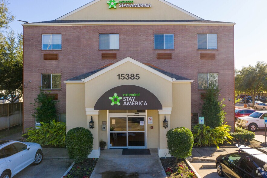 15385 Katy Fwy, Houston, TX à vendre - Photo de l’immeuble – Image 3 sur 22