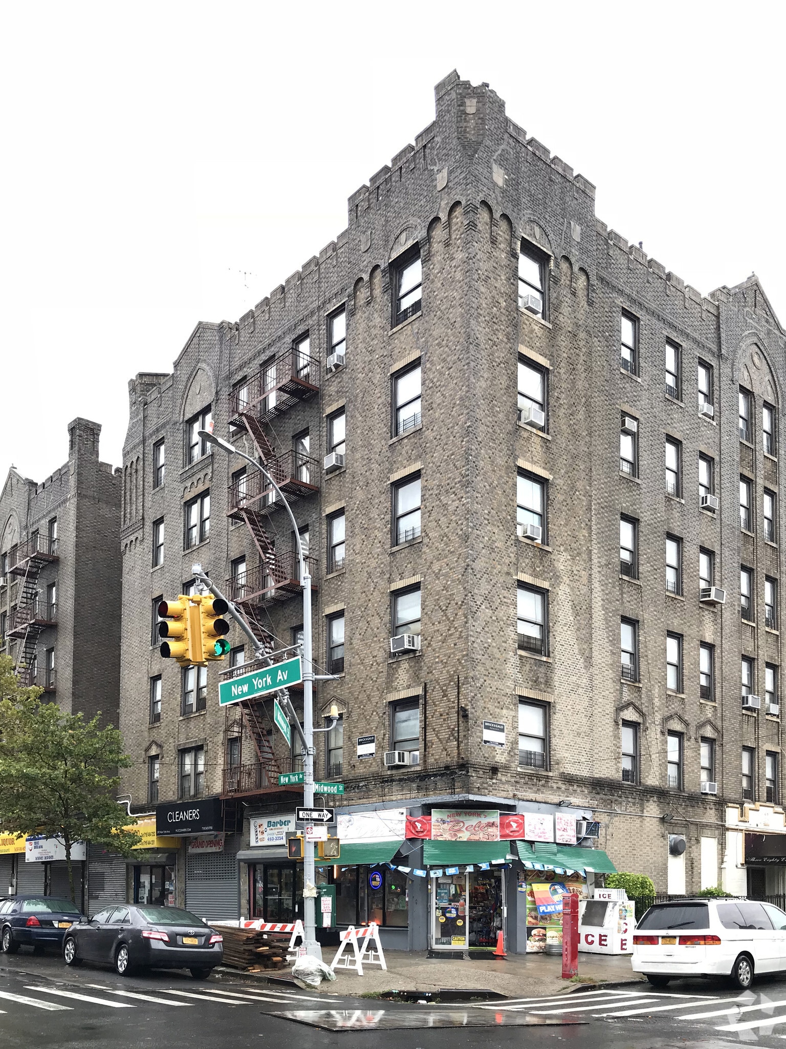 588-608 New York Ave, Brooklyn, NY à louer Photo principale– Image 1 sur 8