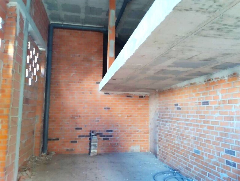 View Photo