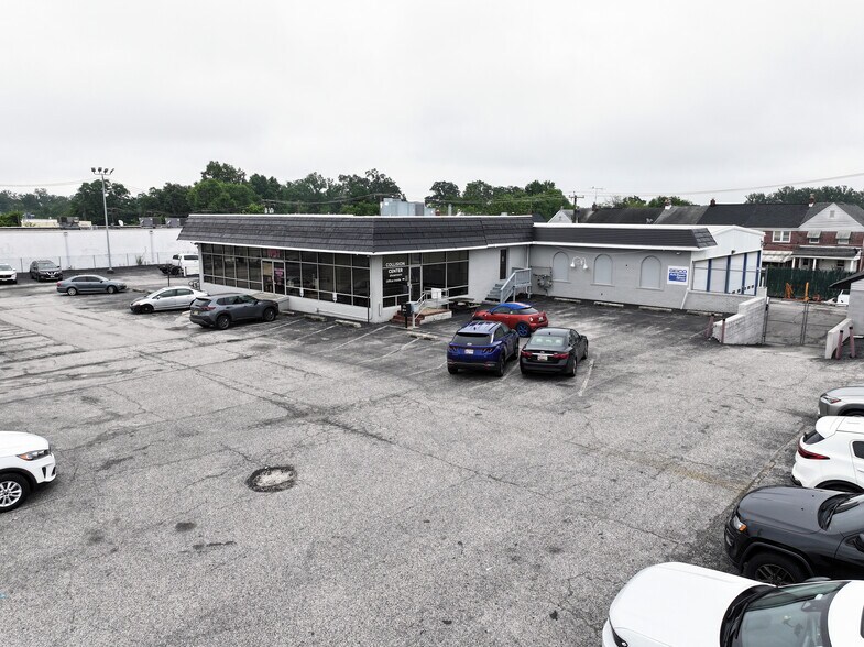 1749-1751 E Joppa Rd, Baltimore, MD à vendre - Photo de l’immeuble – Image 1 sur 12