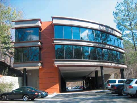 5755 Dupree Dr NW, Atlanta, GA à louer - Photo de l’immeuble – Image 2 sur 5