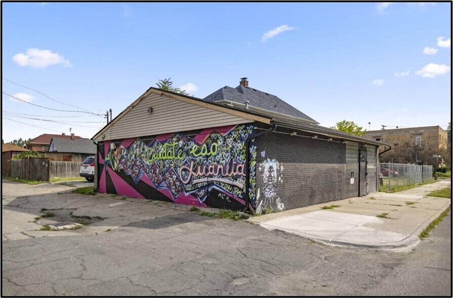 8030 Pitt St, Detroit, MI à vendre - Photo de l’immeuble – Image 1 sur 5