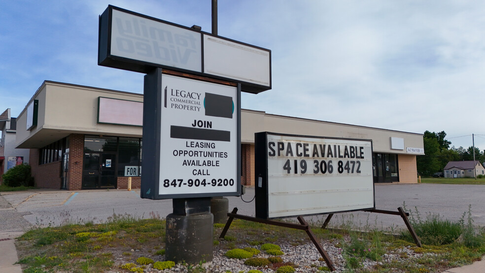 201 Ionia St, Grayling, MI à louer - Photo de l’immeuble – Image 3 sur 7