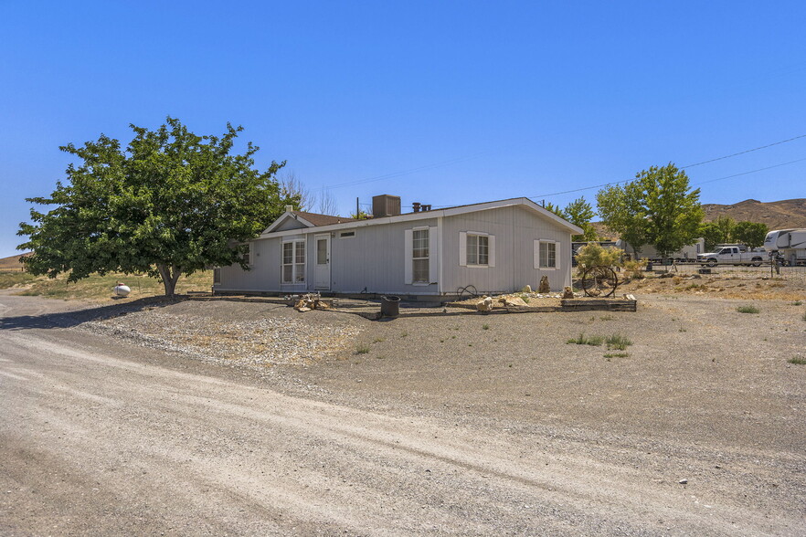 150 Highway 400, Mill City, NV à vendre - Photo de l’immeuble – Image 2 sur 15