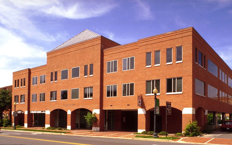 77 S Washington St, Rockville, MD à vendre - Photo de l’immeuble – Image 3 sur 23