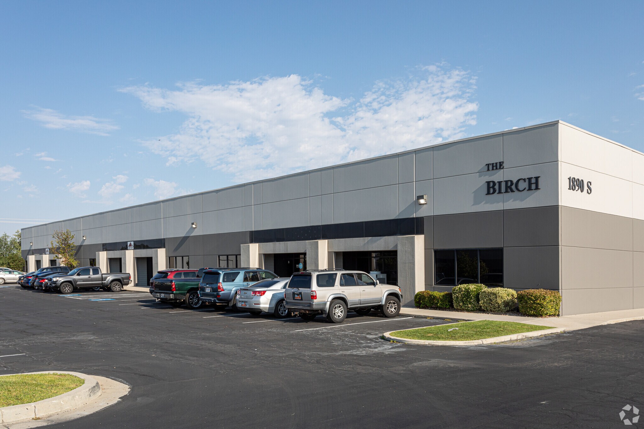 1890 S Milestone Dr, Salt Lake City, UT à louer Photo principale– Image 1 sur 4