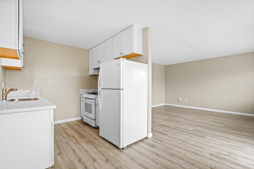 1041 Calla Ave, Imperial Beach, CA à vendre - Photo de l’immeuble – Image 2 sur 21