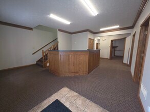 1637 W County Line Rd, Greenwood, IN à louer Photo intérieure– Image 2 sur 22